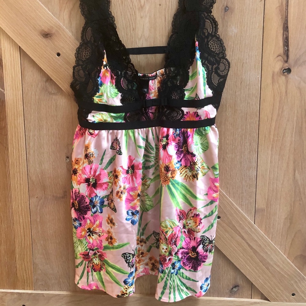 ❤️NEW❤️ Victoria’s Secret Satin Babydoll